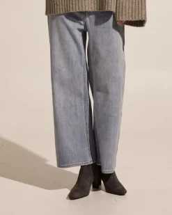 zoe kratzmann Bottoms|Beacon Jean-Washed Denim