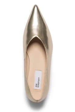 zoe kratzmann Heels|Candid Heel-Metallic