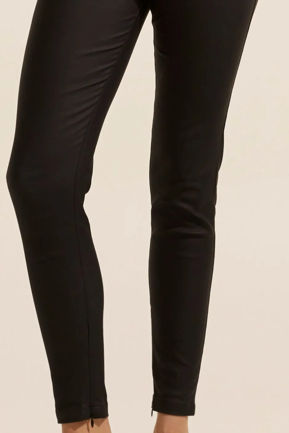 zoe kratzmann Bottoms|Contest Pant-Black Coated