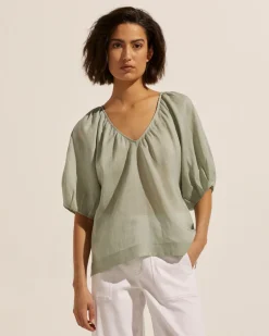 zoe kratzmann Tops|Element Top-Laurel