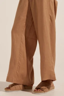 zoe kratzmann Flats|Float Slide-Desert