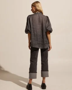 zoe kratzmann Tops|Lilt Top-Graphite Leopard