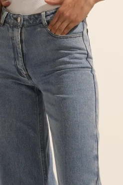 zoe kratzmann Bottoms|Magnet Jean-Washed Denim