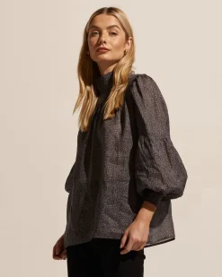 zoe kratzmann Tops|Pace Top-Graphite Leopard